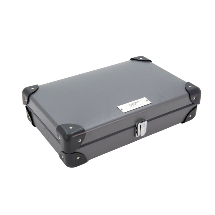 007 Collection · Poker Box | Grey/Graphite/Chrome