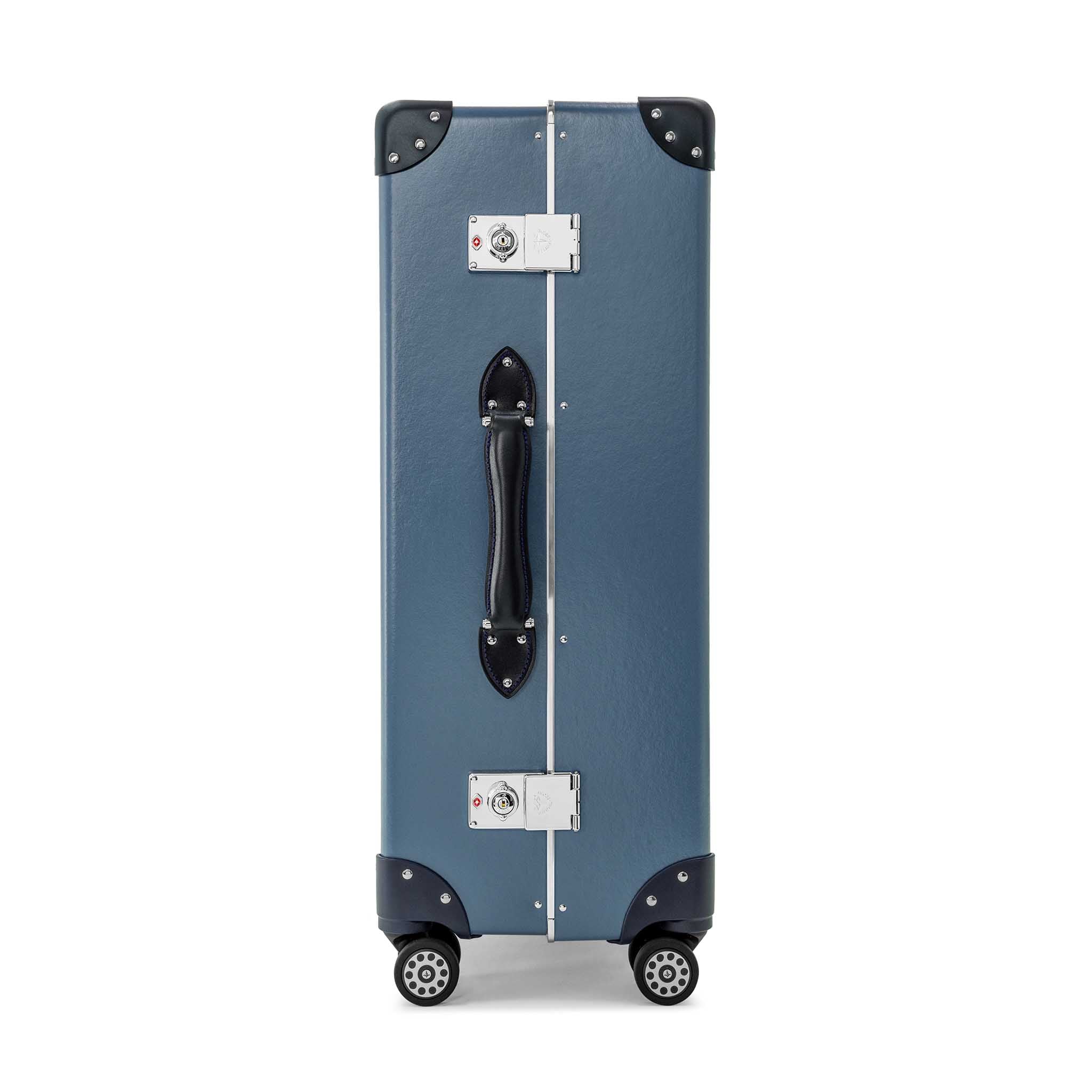 Metropolis · Large Check-In - 4 Wheels | Fog Blue/Navy/Chrome