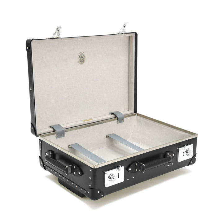 Original · Carry-On - 2 Wheels | Black/Black/Chrome