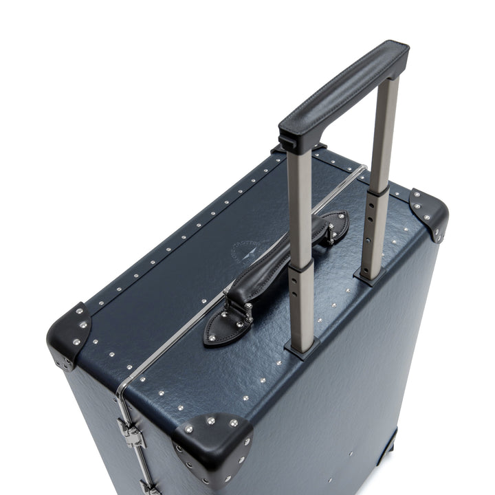 Metropolis · Large Check-In - 4 Wheels | Admiral Navy/Black/Chrome