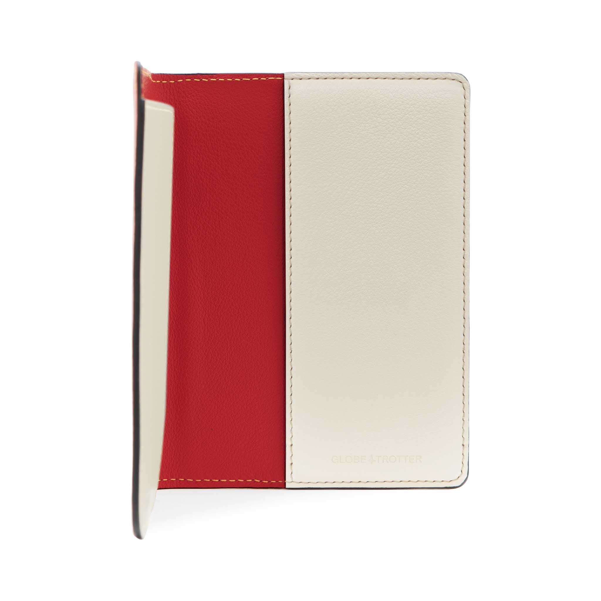 Peanuts · Passport Sleeve | Ivory/Red