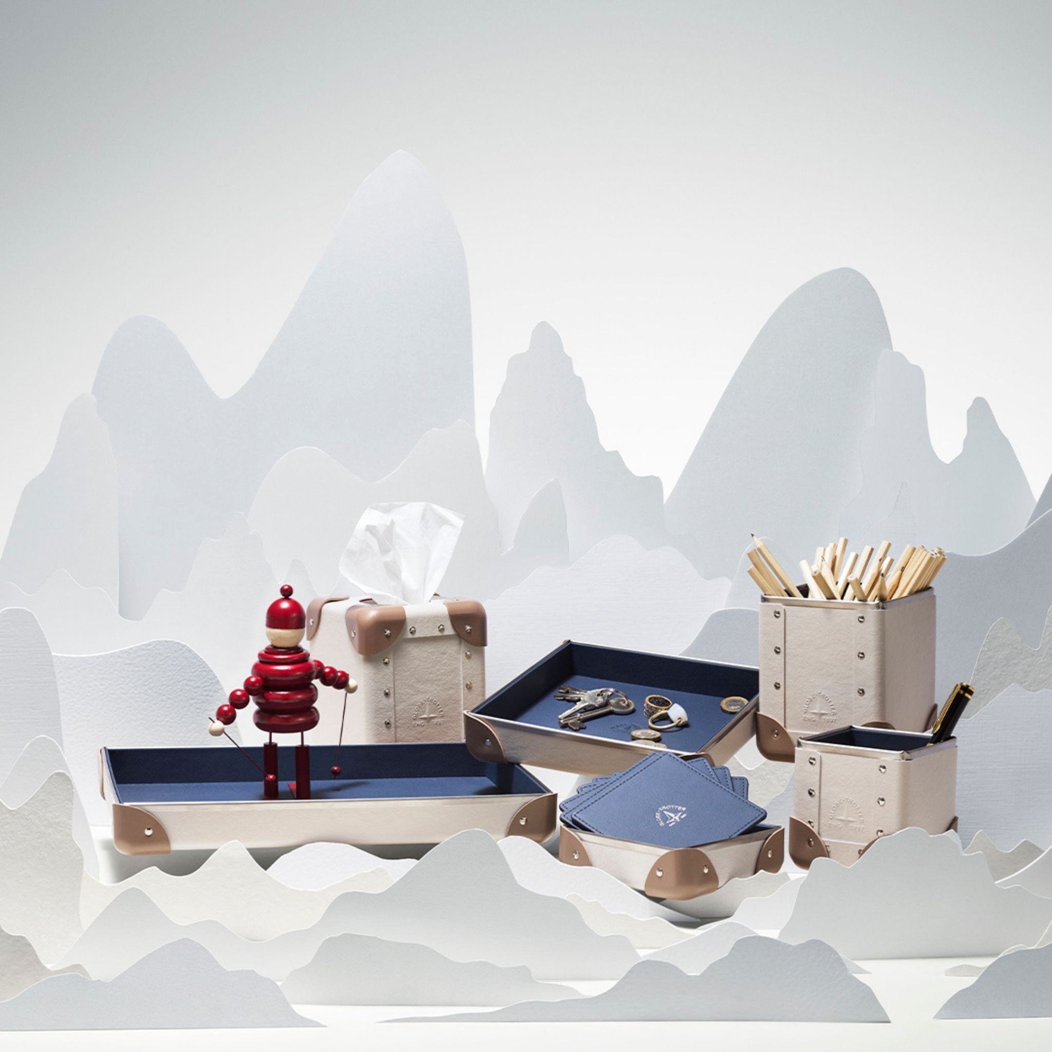 Home Collection · Pen Tray | Noble Brown/Ivory/Gold