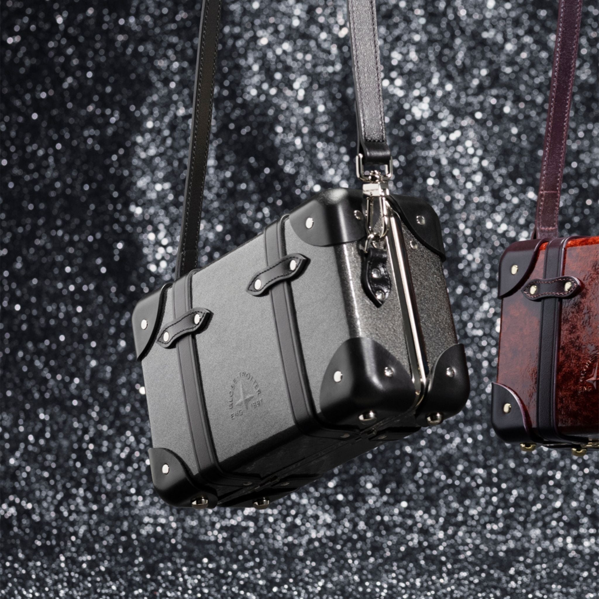 Caviar · Micro Case | Caviar/Black/Chrome