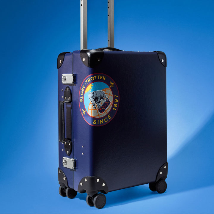 Explorer · Carry-On - 4 Wheels | Navy/Black/Chrome