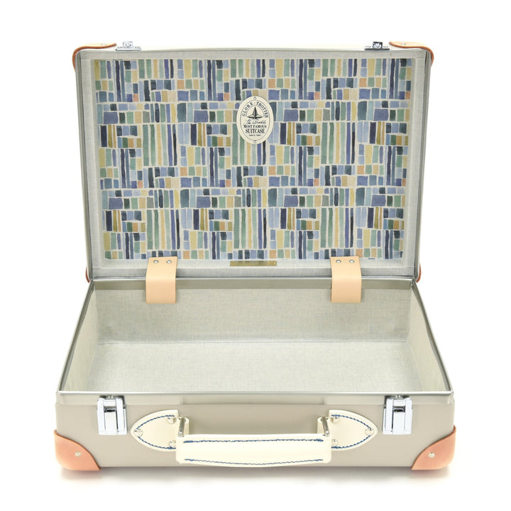 Albion · Small Attaché | Stone/Natural - GLOBE-TROTTER