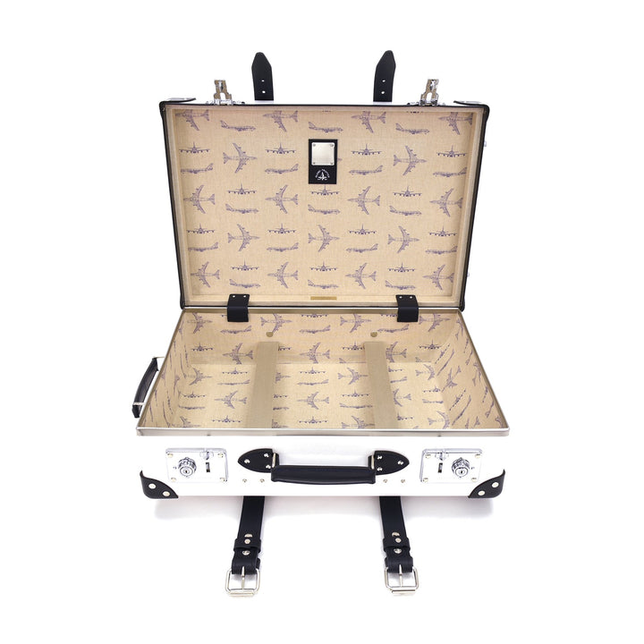 BOAC Speedbird · Carry-On | Pearl/Navy - GLOBE-TROTTER