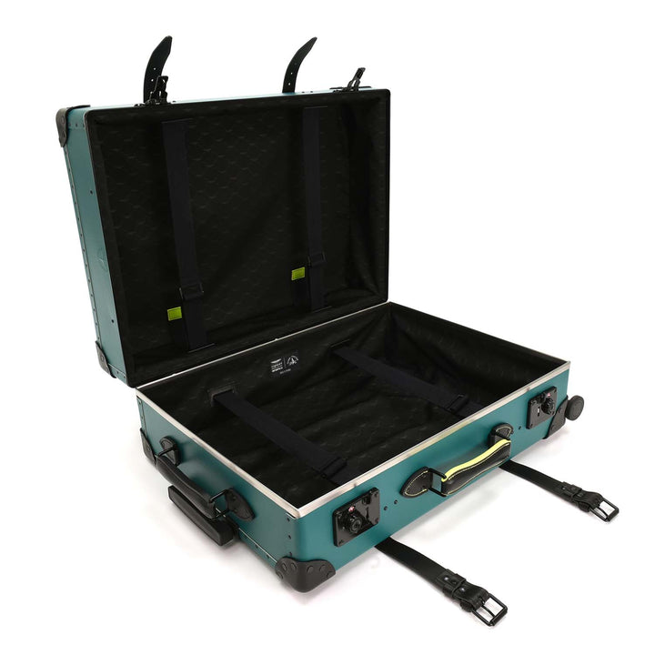 Aston Martin Aramco F1™ Team · Large Check-In - 4 Wheels | AMF1 Green/Black/Black